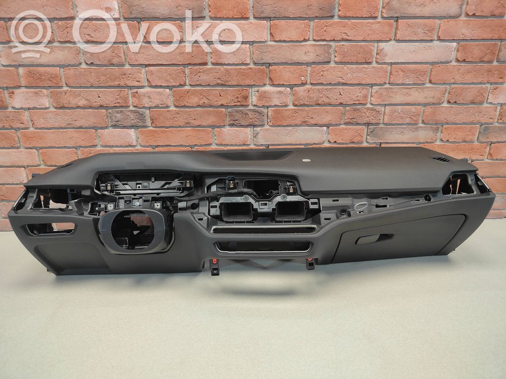 BMW 3 G20 G21 Panelė 