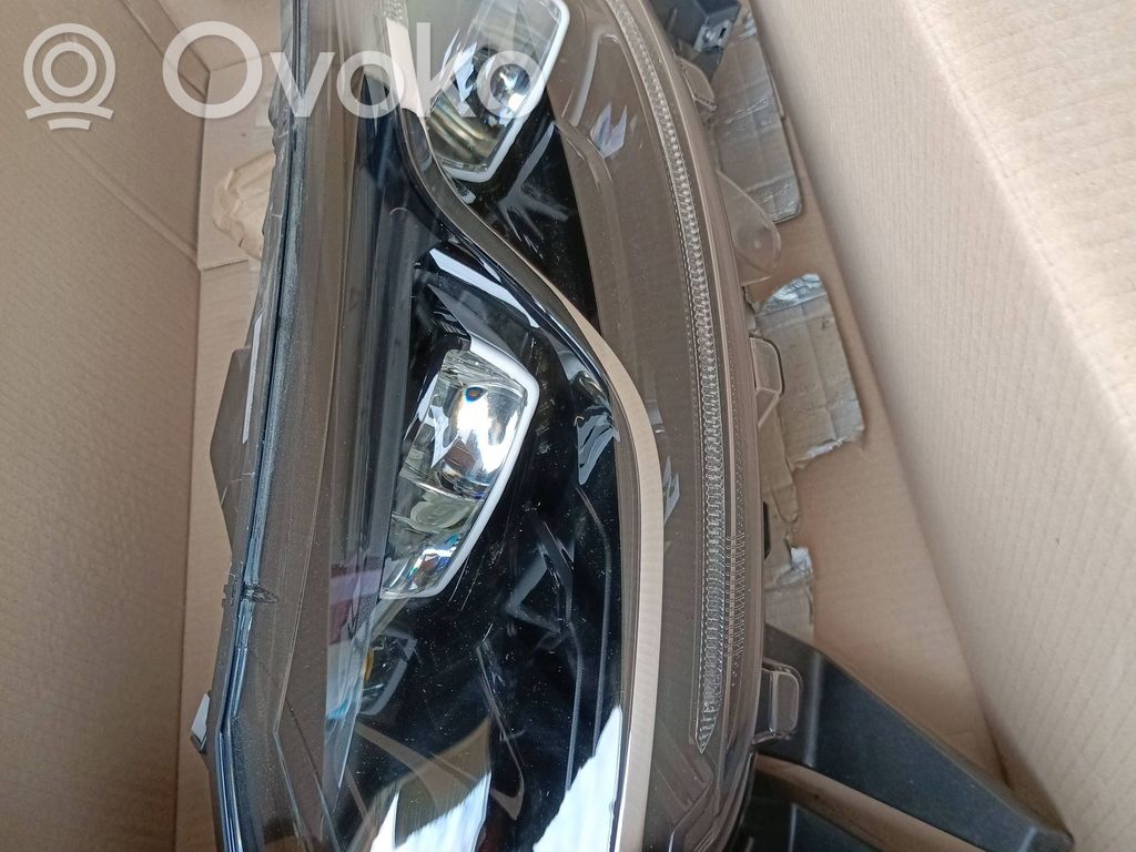 Lampa przednia   260603748R,90079235,3200207165