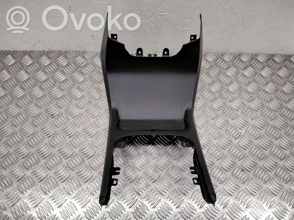 Volvo V70 Center console 