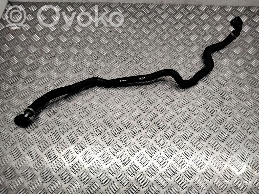 BMW 3 E90 E91 Engine coolant pipe/hose 