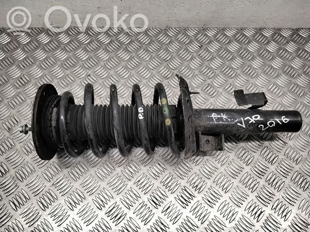 Volvo V70 Priekšpusē amortizators ar atsperi 