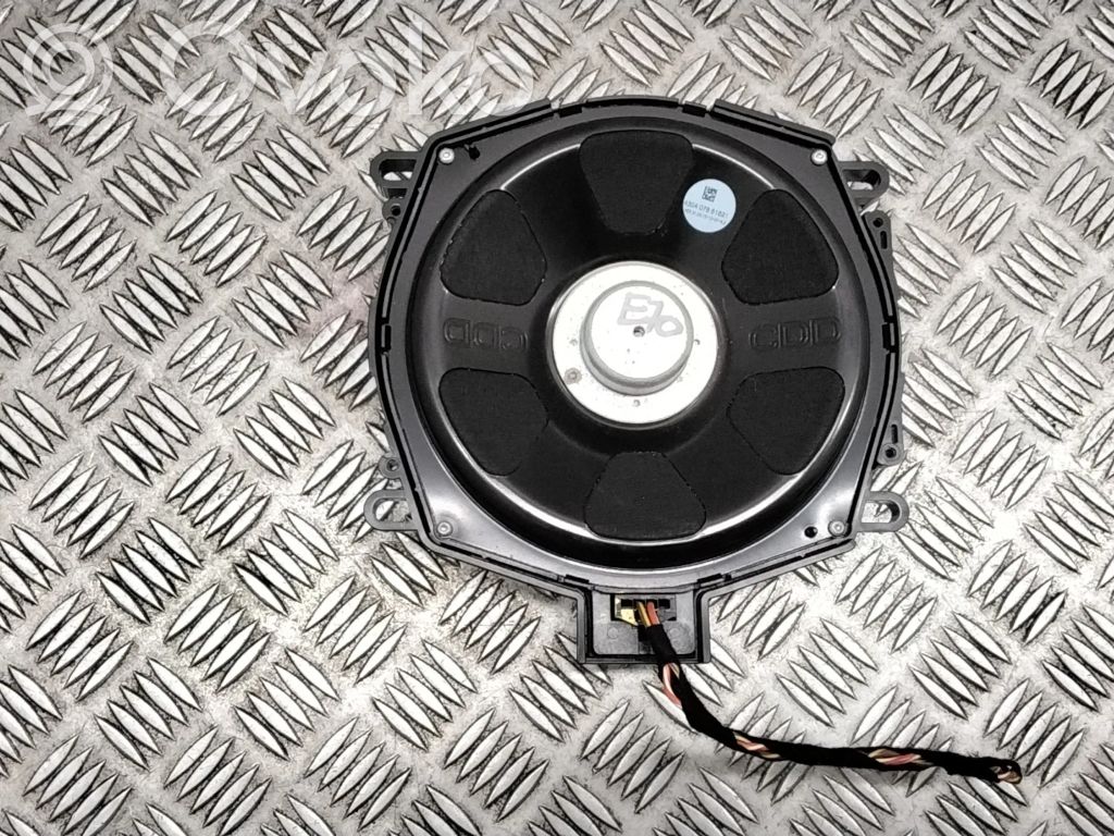 BMW X5 E70 Altavoz subwoofer 