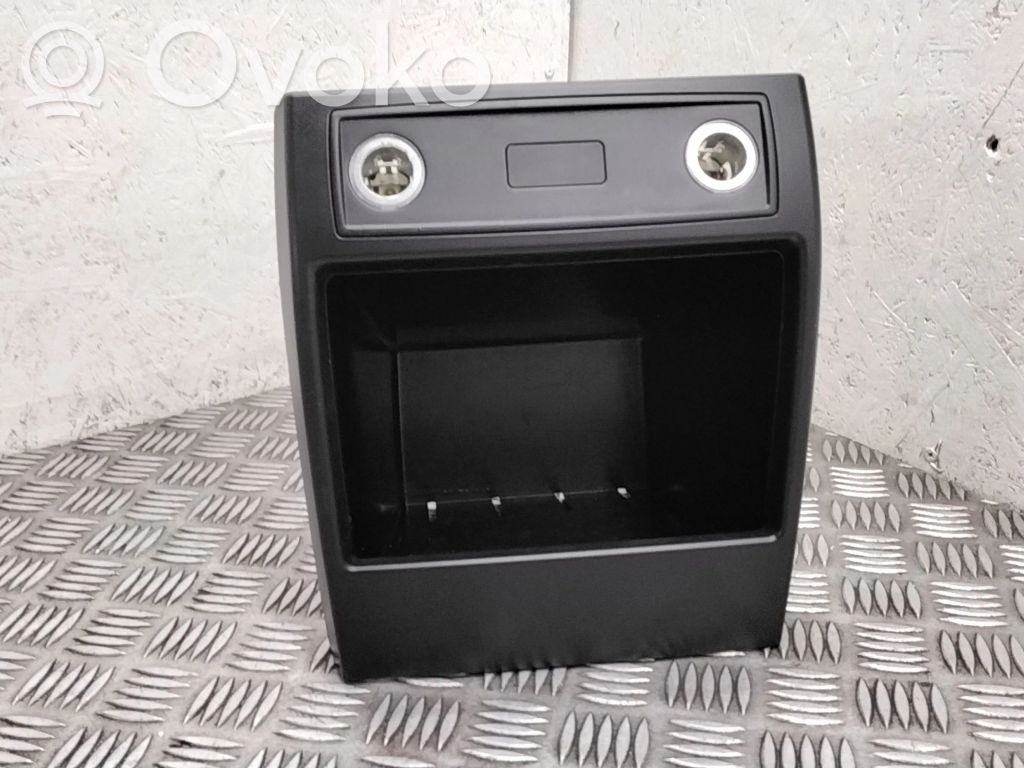 BMW X5 E70 Glove box central console 