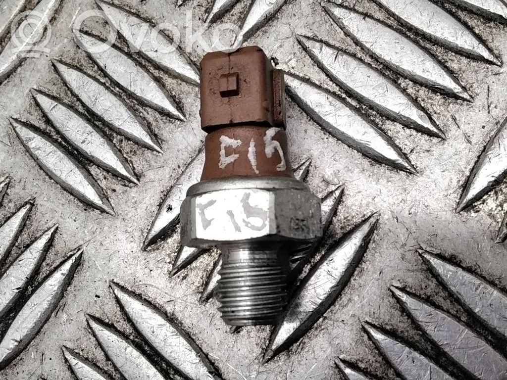 BMW X5 F15 Oil pressure sensor 