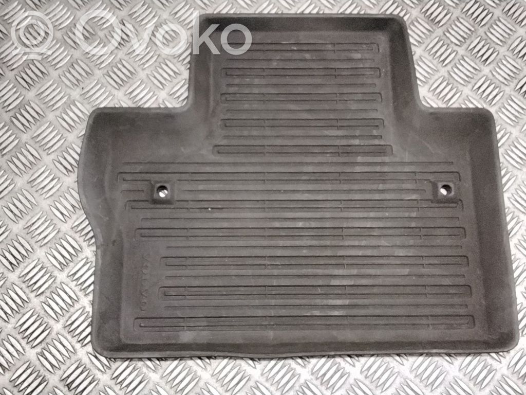 Volvo V70 Alfombra trasera 