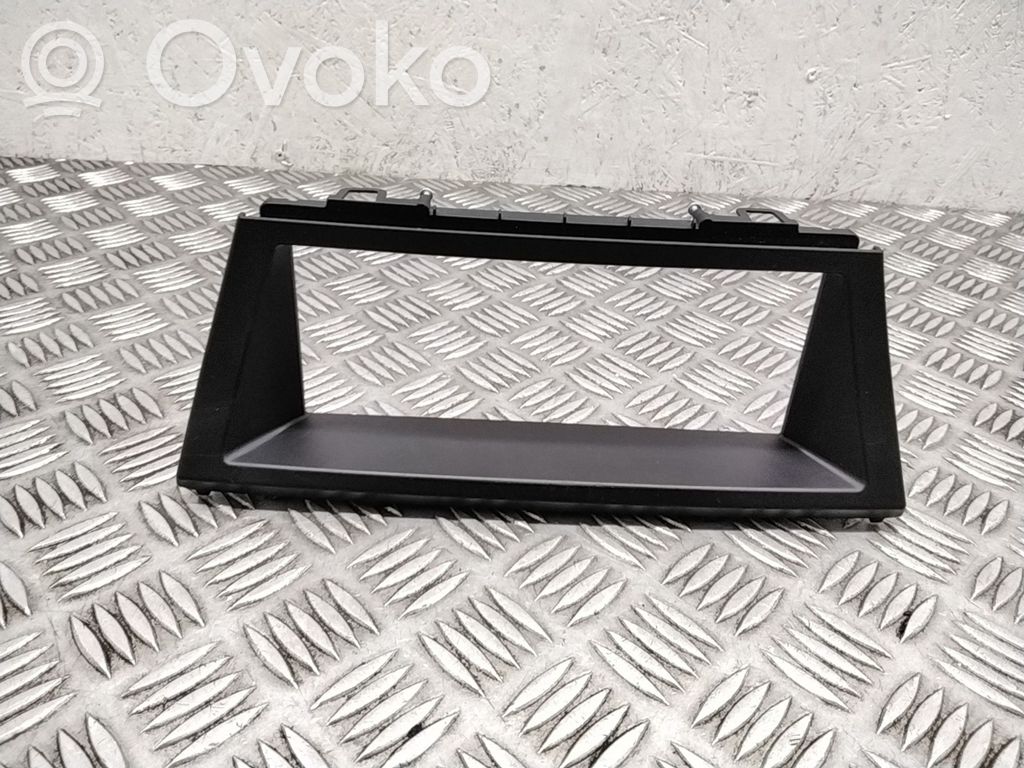 Panelės apdaila   1045580
