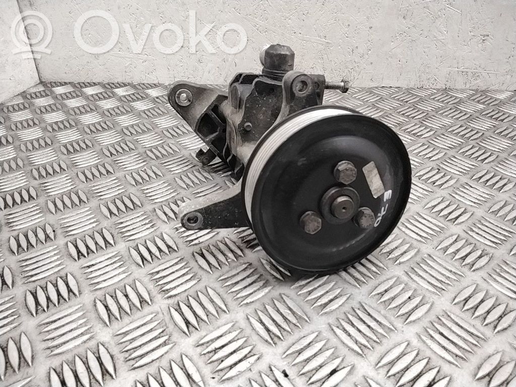 BMW X5 E70 Power steering pump 