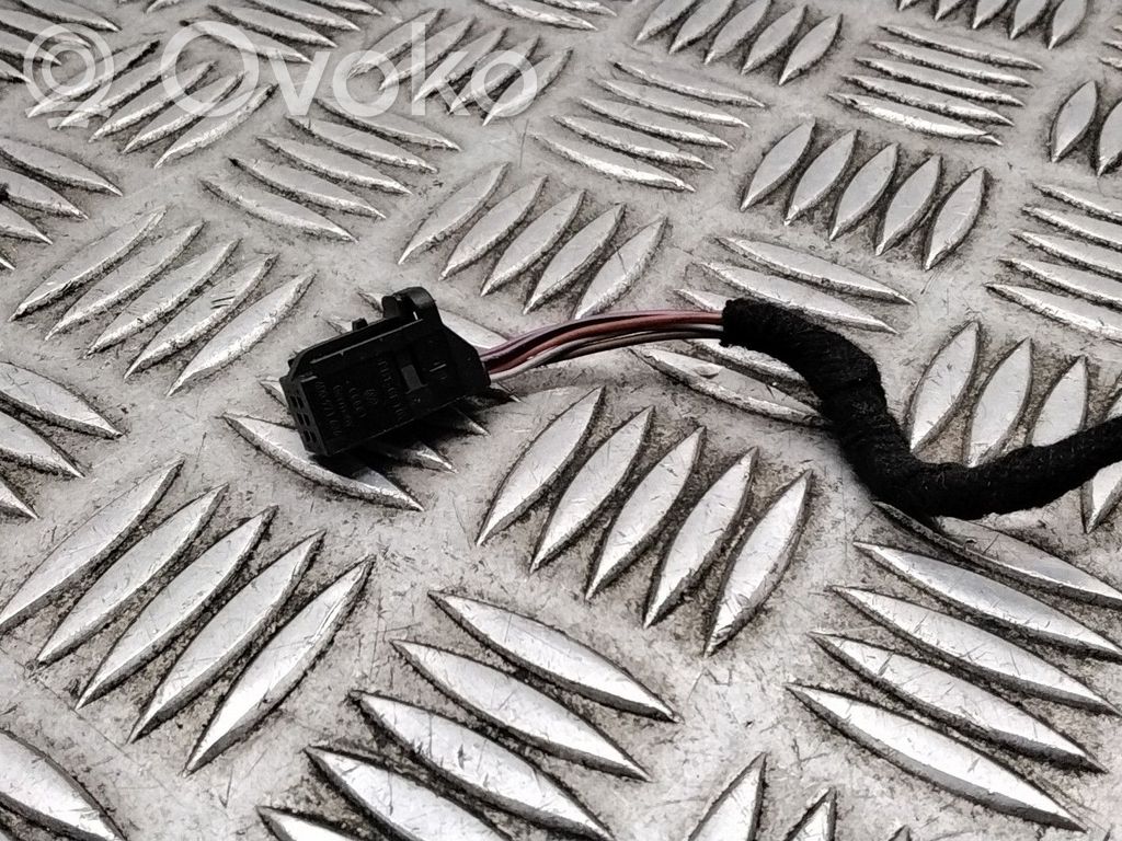 Otros cableados   4D0971636