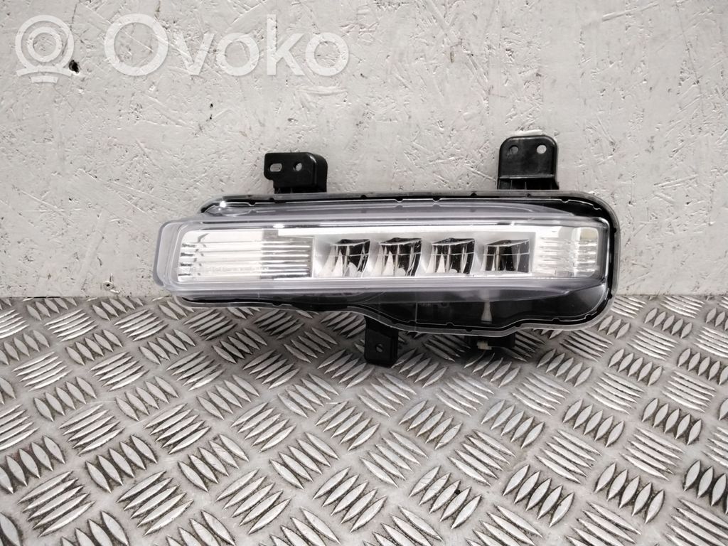 Ford Explorer VI Miglas lukturis priekšā 
