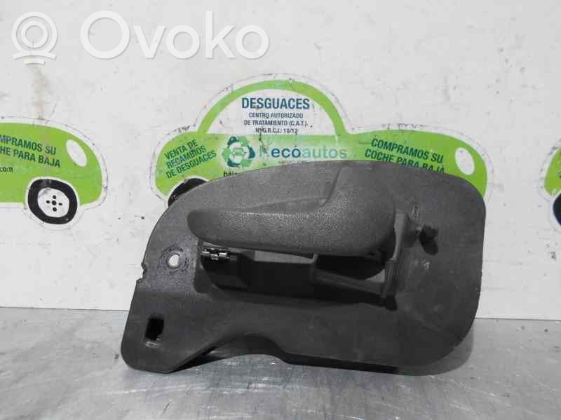 Opel Combo C Front door interior handle 