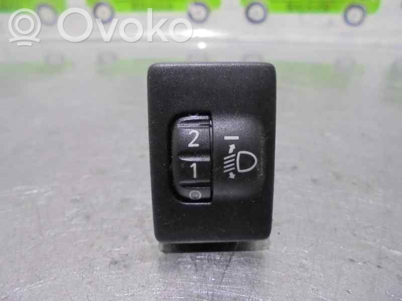 Toyota Yaris Multifunctional control switch/knob 