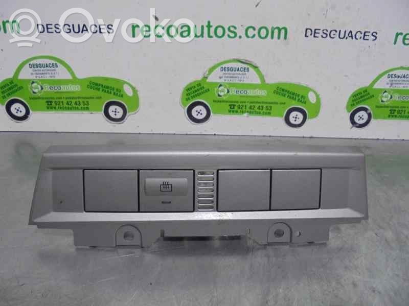 Interruptor de control del panel de luces   4M5113D734BC