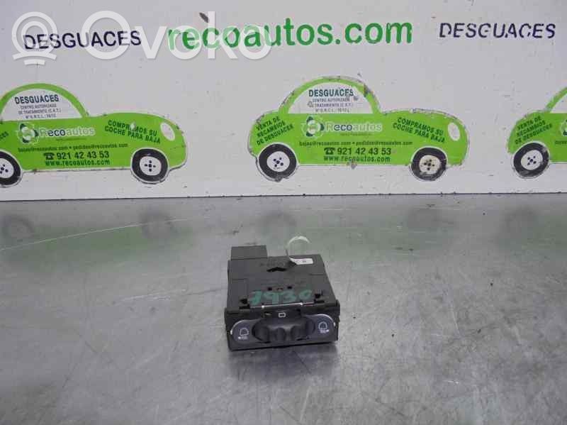 Interruptor de control del panel de luces   8200379685,7700841235