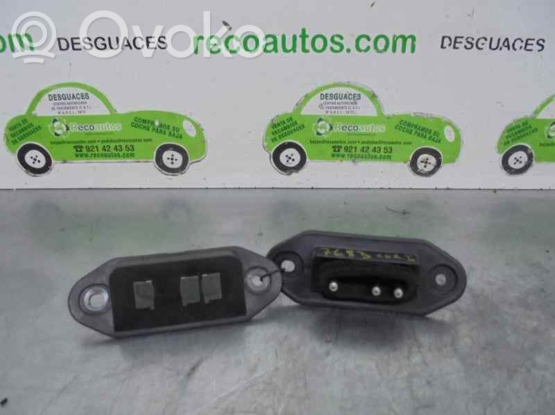 Ford Tourneo Cerradura de puerta trasera 