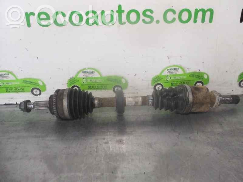 Renault Clio III Eje de transmisión delantero 