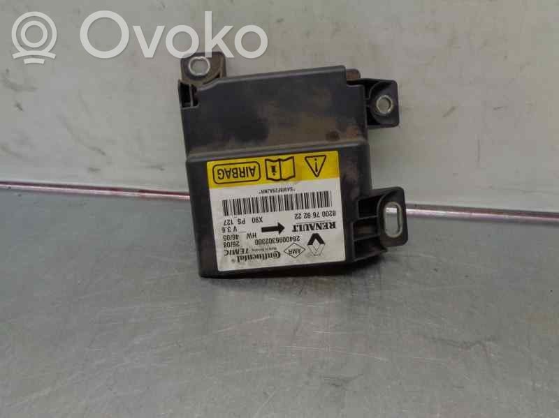 Dacia Sandero Airbag control unit/module 