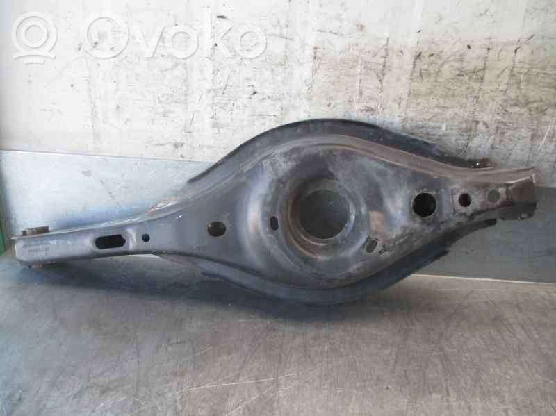 Mazda 3 III Рычаг 