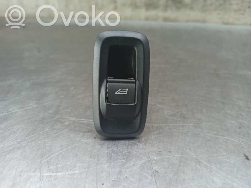 Ford Ka Electric window control switch 