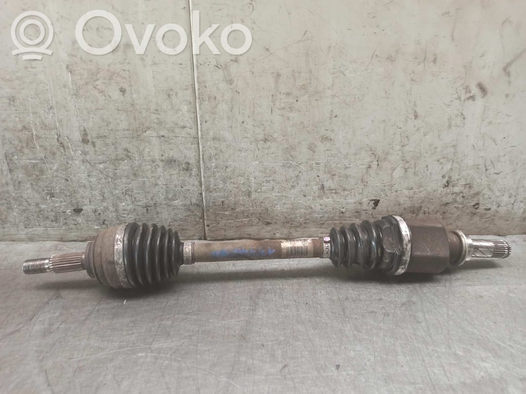 Renault Clio III Front driveshaft 