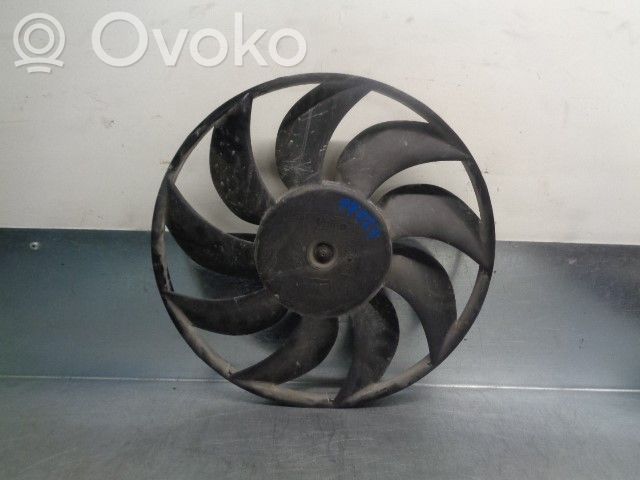 Nissan Qashqai+2 Electric radiator cooling fan 