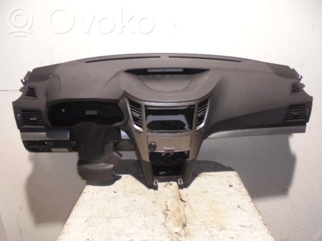 Subaru Outback Dashboard 
