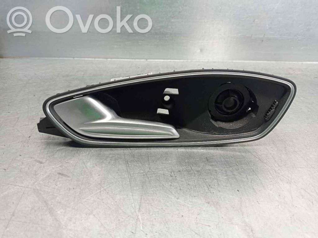 Audi A1 Manecilla interna puerta trasera 