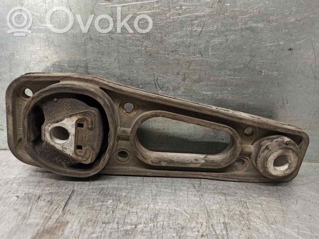 Dacia Duster Engine mount bracket 
