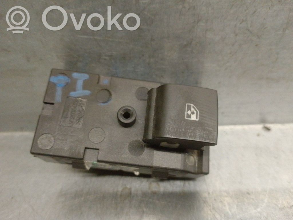 Electric window control switch   95460077