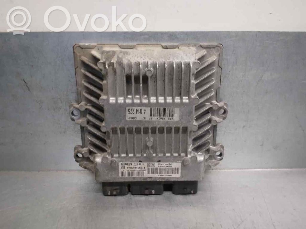 Renault Clio III Engine control unit/module 