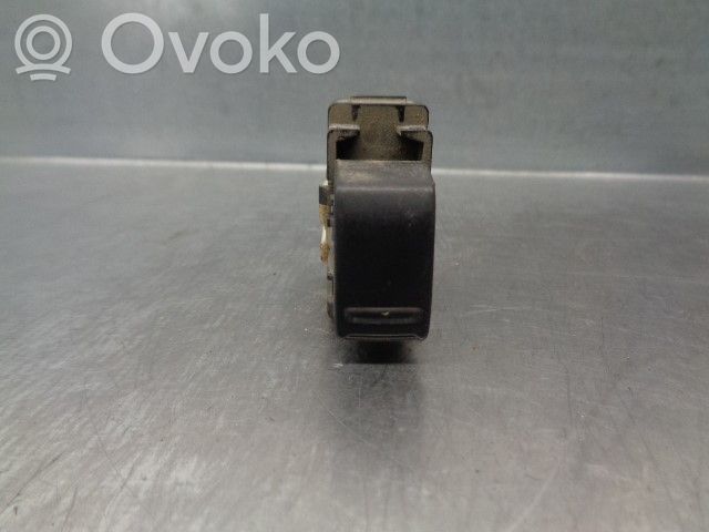 Subaru Forester SH Electric window control switch 