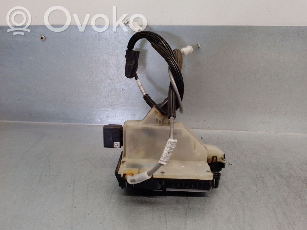 Citroen C4 II Picasso Rear door lock 
