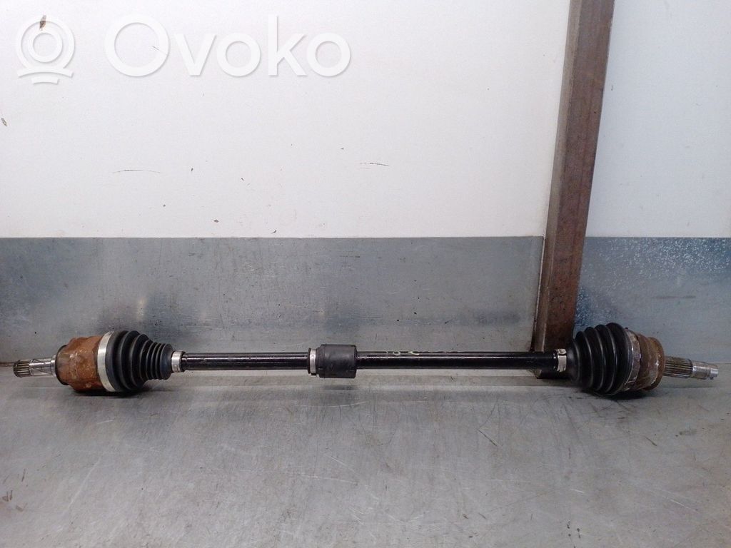 Opel Corsa E Priekinis pusašis 