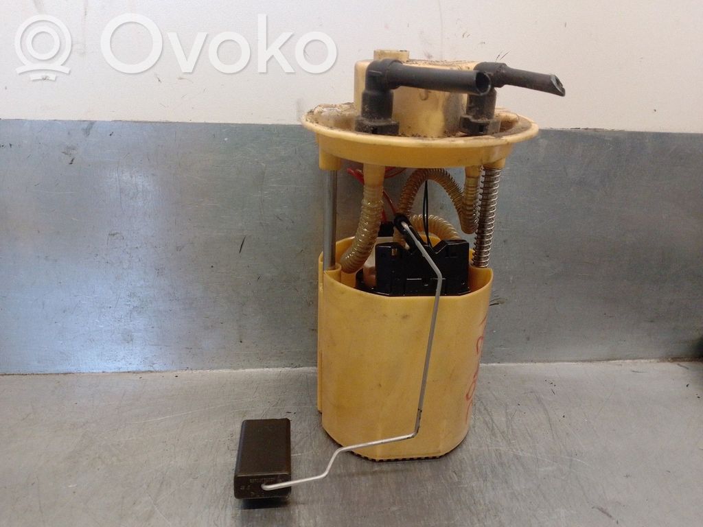 Opel Corsa D Bomba interna de combustible 