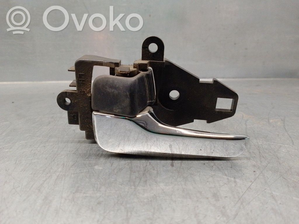 Mitsubishi Lancer X Front door interior handle 