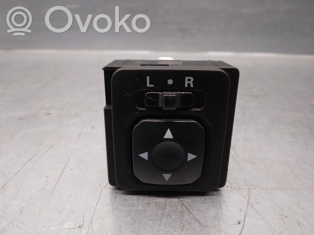 Mitsubishi Mirage VI G4 Attrage Interruptor del espejo lateral 