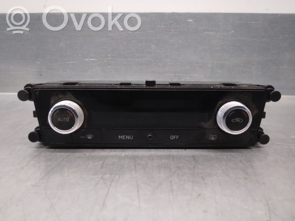 Skoda Kamiq Climate control unit 