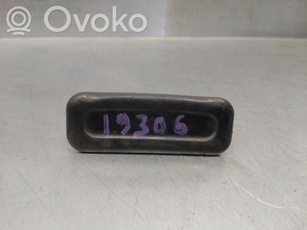 Peugeot 308 Rear door exterior handle 