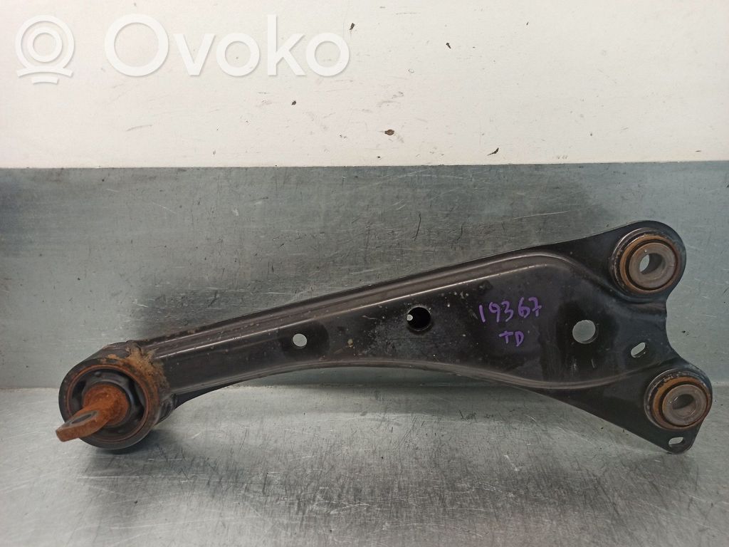 Lexus CT 200H Querlenker hinten 