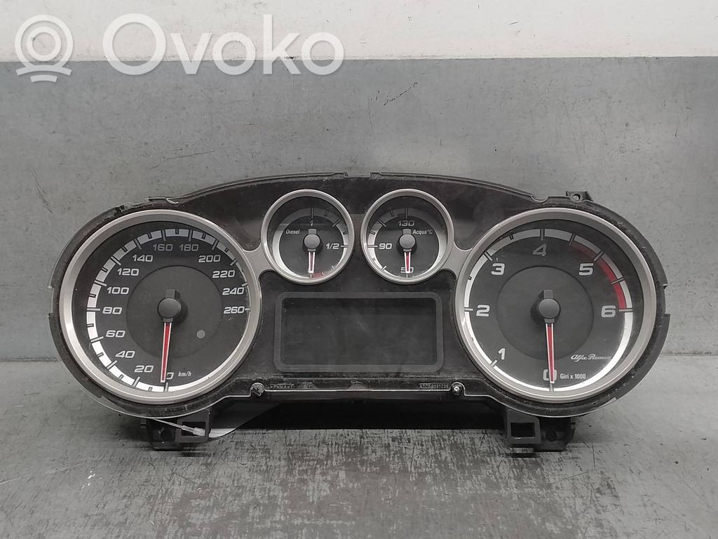 Alfa Romeo Mito Speedometer (instrument cluster) 