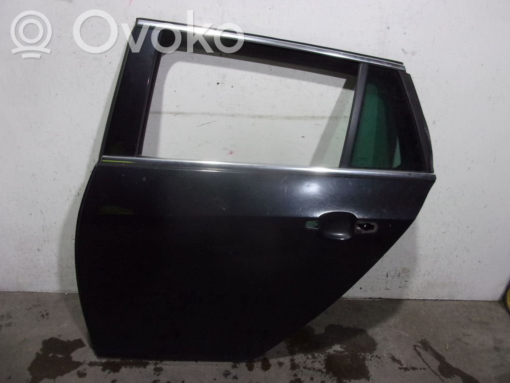 Porte arrière   124267,NEGRA,5PUERTAS