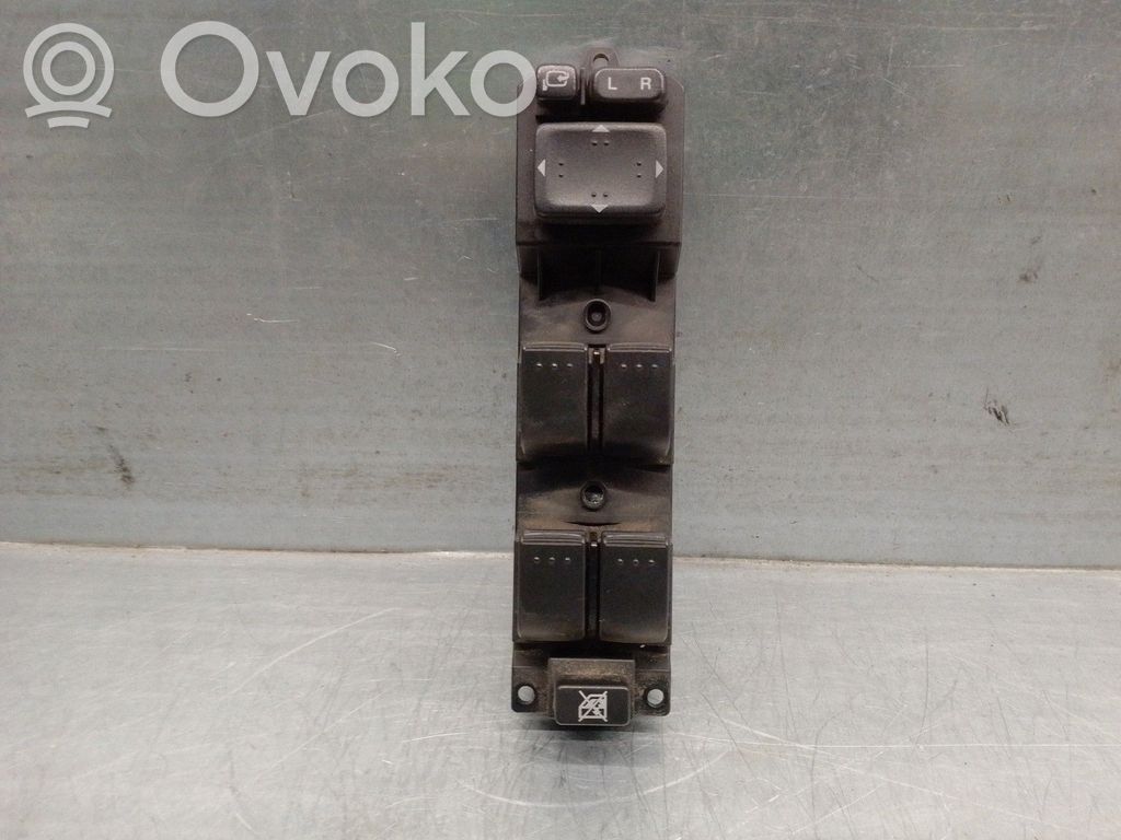 Mazda CX-7 Electric window control switch 