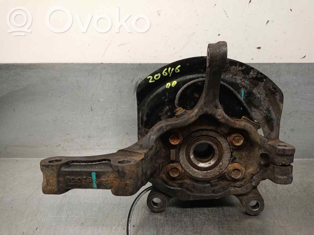 Renault Koleos I Achsschenkel vorne 