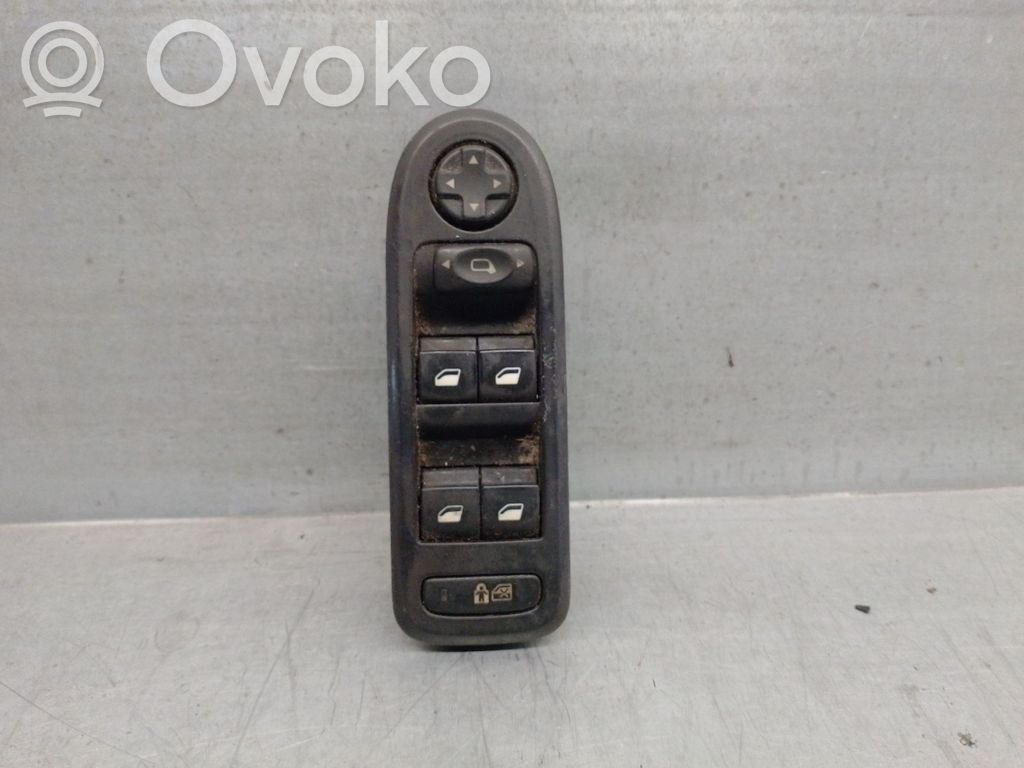 Citroen C5 Electric window control switch 