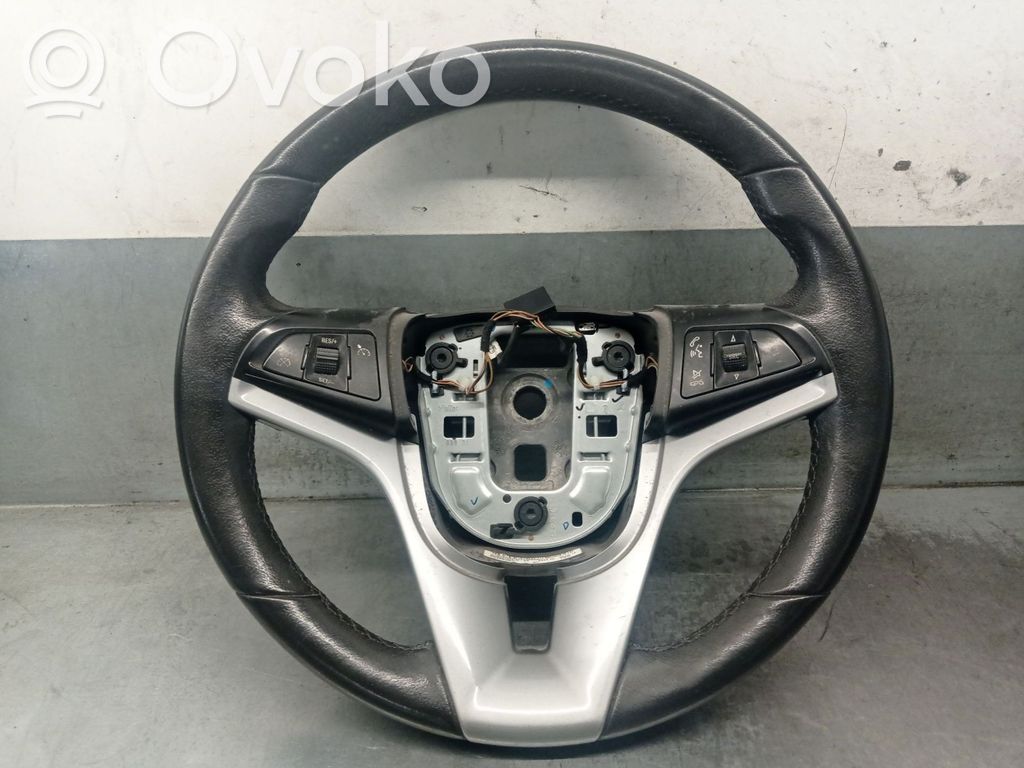 Chevrolet Orlando Steering wheel 
