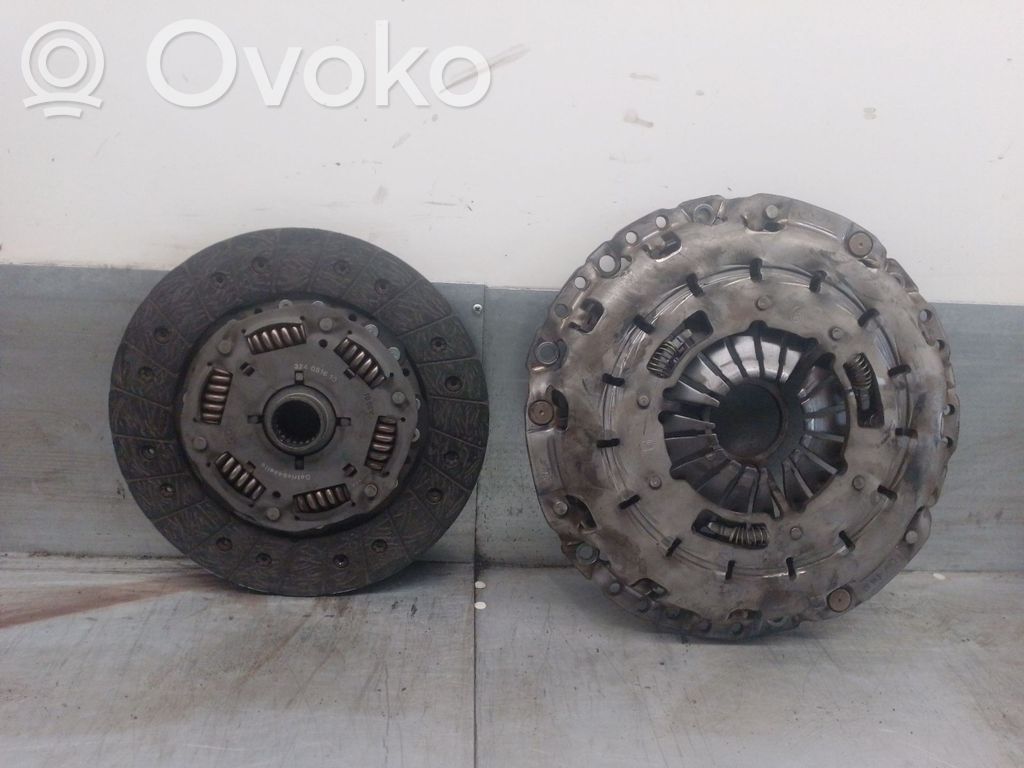 BMW X1 E84 Sankabos komplektas 
