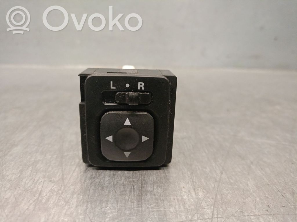 Mitsubishi Mirage VI G4 Attrage Interruptor del espejo lateral 