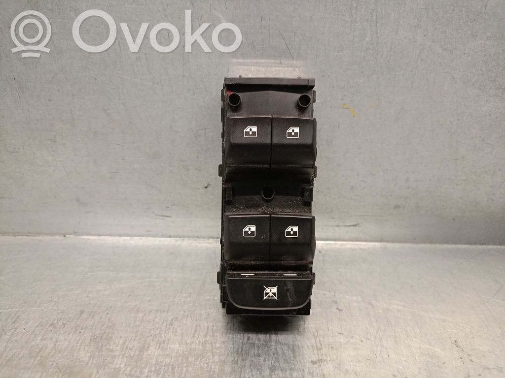 KIA Ceed Electric window control switch 