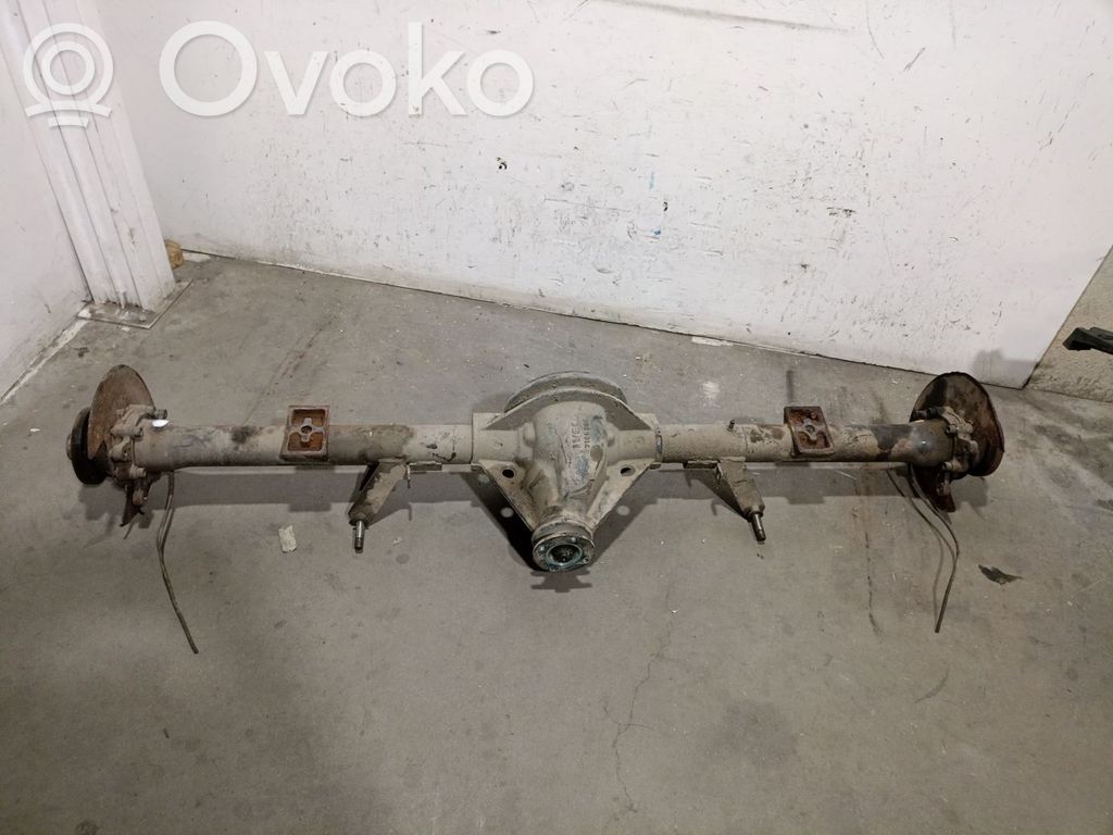Iveco Daily 4th gen Eje trasero con reductor 