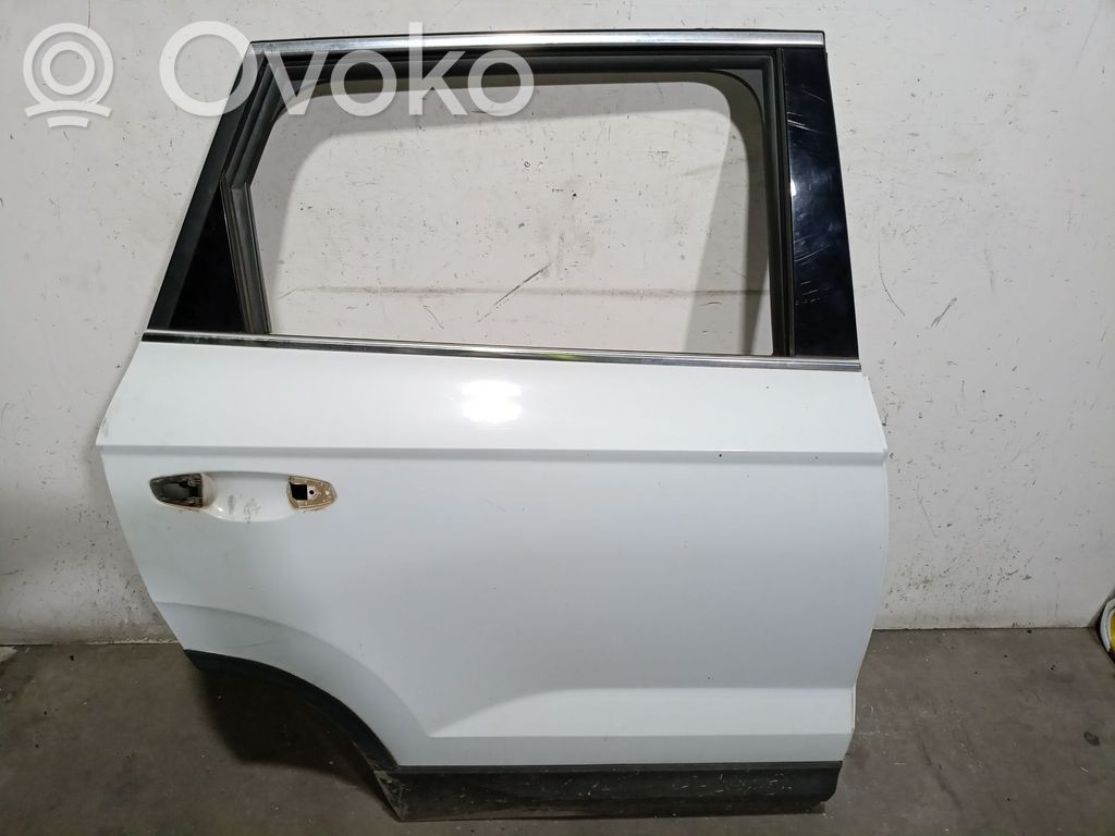 Skoda Karoq Galinės durys 