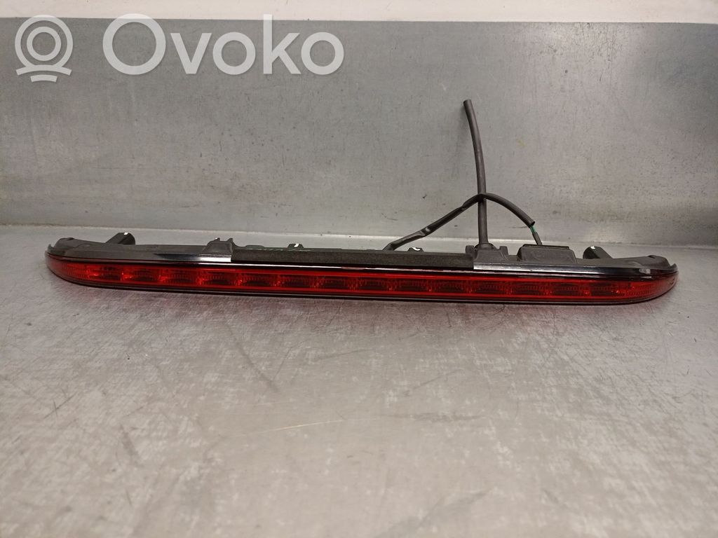 KIA Ceed Third/center stoplight 
